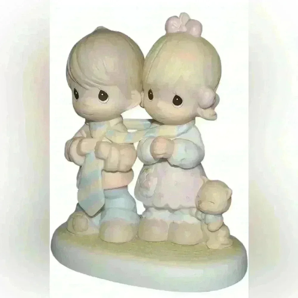 Precious Moments 1999 Bless Be the Tie That Binds Figurine - Picture 1 of 6